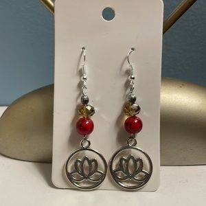 Silver Lotus flowers// Red Jade⭐️